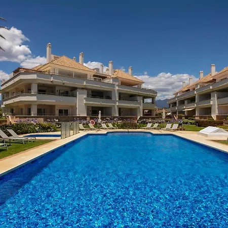 322 Heaven Apartments, Guadalmansa Playa Appartement *