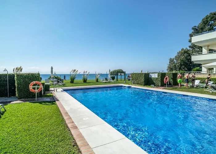 322 Heaven Apartments, Guadalmansa Playa * 埃斯特波纳